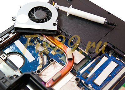 Чистка ноутбука от пыли и замена термопасты